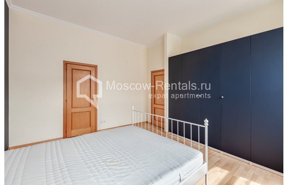 Photo #7 4-room (3 BR) apartment for <a href="http://moscow-rentals.ru/en/articles/long-term-rent" target="_blank">a long-term</a> rent
 in Russia, Moscow, Poslednyi lane, 19