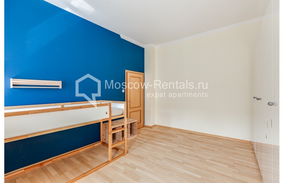 Photo #10 4-room (3 BR) apartment for <a href="http://moscow-rentals.ru/en/articles/long-term-rent" target="_blank">a long-term</a> rent
 in Russia, Moscow, Poslednyi lane, 19