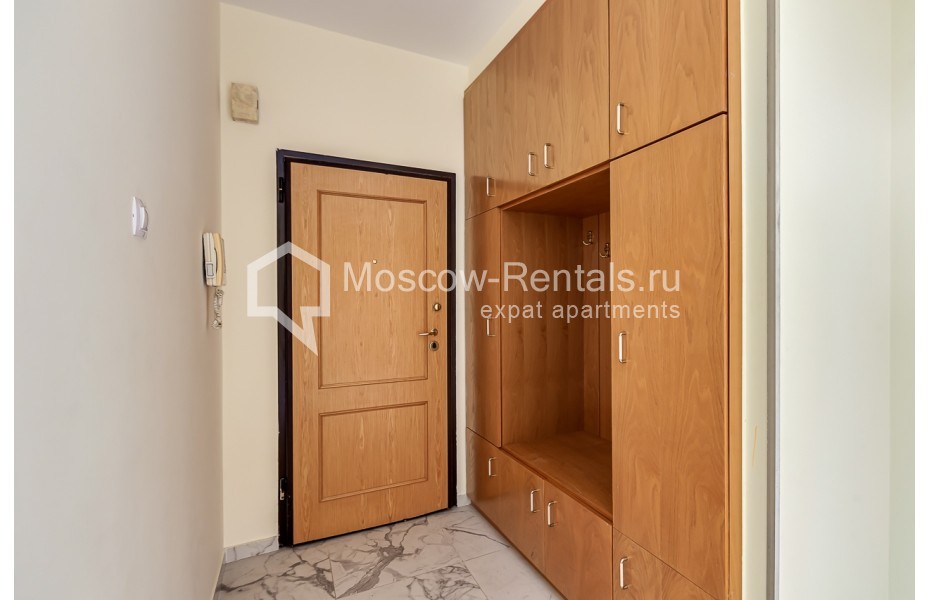 Photo #24 4-room (3 BR) apartment for <a href="http://moscow-rentals.ru/en/articles/long-term-rent" target="_blank">a long-term</a> rent
 in Russia, Moscow, Poslednyi lane, 19