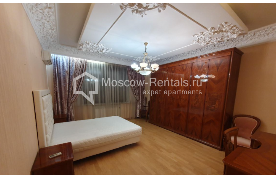 Photo #4 3-room (2 BR) apartment for <a href="http://moscow-rentals.ru/en/articles/long-term-rent" target="_blank">a long-term</a> rent
 in Russia, Moscow, Molodogvardeiskaya str, 4