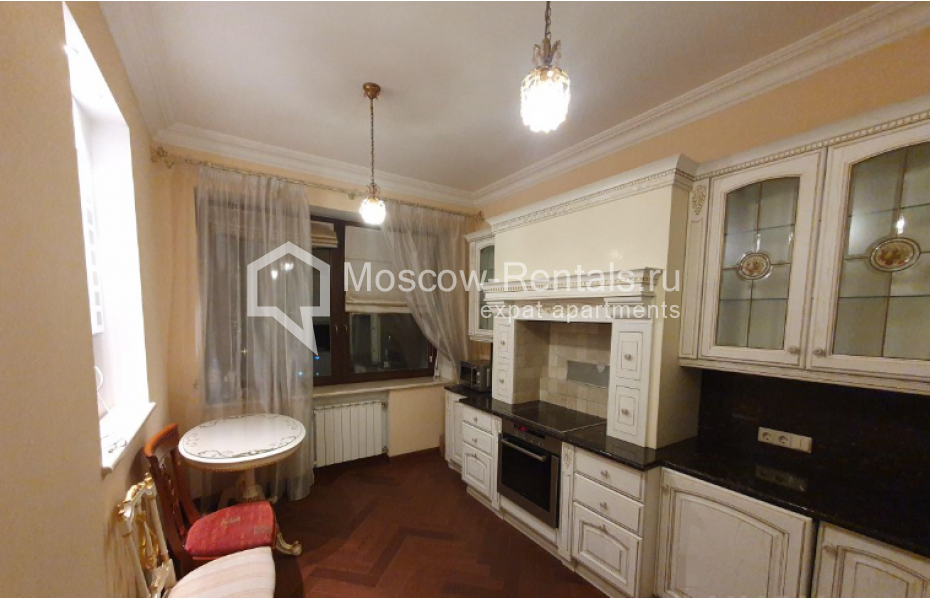 Photo #5 3-room (2 BR) apartment for <a href="http://moscow-rentals.ru/en/articles/long-term-rent" target="_blank">a long-term</a> rent
 in Russia, Moscow, Molodogvardeiskaya str, 4