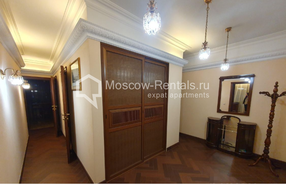 Photo #6 3-room (2 BR) apartment for <a href="http://moscow-rentals.ru/en/articles/long-term-rent" target="_blank">a long-term</a> rent
 in Russia, Moscow, Molodogvardeiskaya str, 4