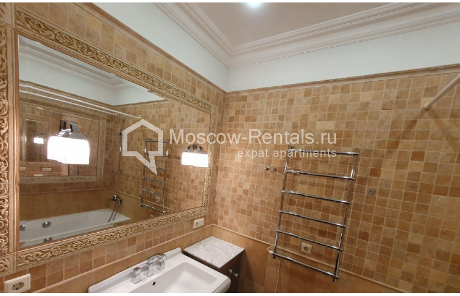 Photo #8 3-room (2 BR) apartment for <a href="http://moscow-rentals.ru/en/articles/long-term-rent" target="_blank">a long-term</a> rent
 in Russia, Moscow, Molodogvardeiskaya str, 4