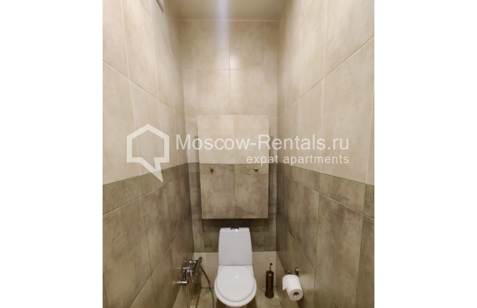 Photo #9 3-room (2 BR) apartment for <a href="http://moscow-rentals.ru/en/articles/long-term-rent" target="_blank">a long-term</a> rent
 in Russia, Moscow, Denezhnyi lane, 8-10