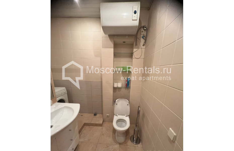 Photo #10 3-room (2 BR) apartment for <a href="http://moscow-rentals.ru/en/articles/long-term-rent" target="_blank">a long-term</a> rent
 in Russia, Moscow, B. Polyanka str, 3/9