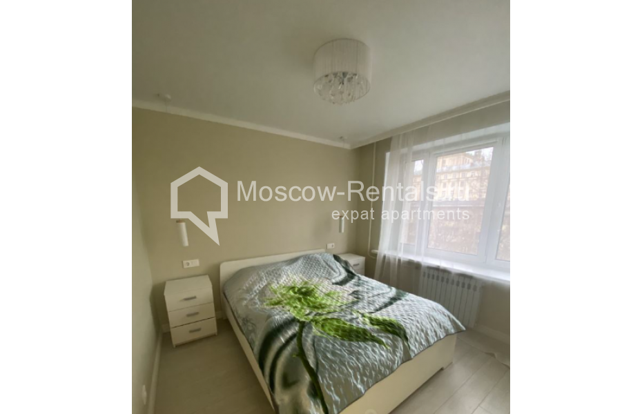 Photo #6 3-room (2 BR) apartment for <a href="http://moscow-rentals.ru/en/articles/long-term-rent" target="_blank">a long-term</a> rent
 in Russia, Moscow, Malaya Pirogovskaya str, 27К1