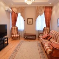 Photo #1 3-room (2 BR) apartment for <a href="http://moscow-rentals.ru/en/articles/long-term-rent" target="_blank">a long-term</a> rent
 in Russia, Moscow, Khlebny lane, 9