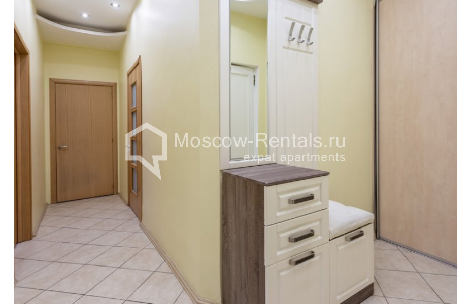 Photo #14 3-room (2 BR) apartment for <a href="http://moscow-rentals.ru/en/articles/long-term-rent" target="_blank">a long-term</a> rent
 in Russia, Moscow, B. Ordynka str, 34-38