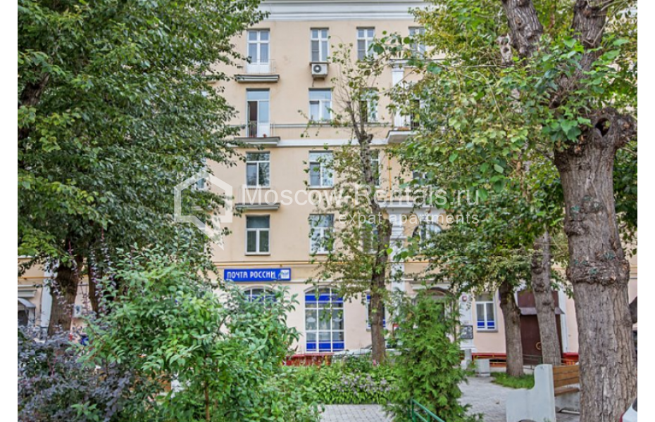 Photo #20 3-room (2 BR) apartment for <a href="http://moscow-rentals.ru/en/articles/long-term-rent" target="_blank">a long-term</a> rent
 in Russia, Moscow, B. Ordynka str, 34-38