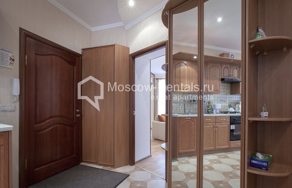 Photo #7 3-room (2 BR) apartment for <a href="http://moscow-rentals.ru/en/articles/long-term-rent" target="_blank">a long-term</a> rent
 in Russia, Moscow, Merzlyakovsky lane, 5/1