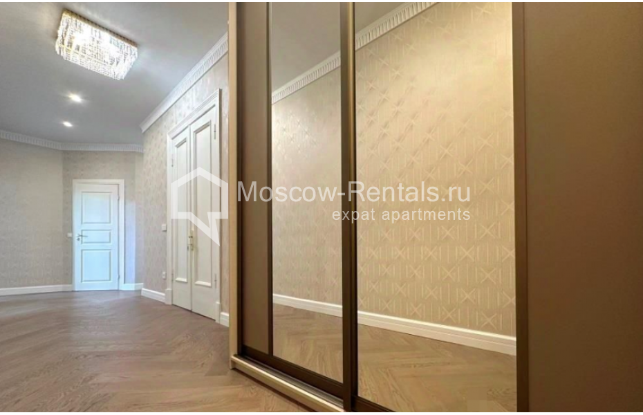 Photo #15 4-room (3 BR) apartment for <a href="http://moscow-rentals.ru/en/articles/long-term-rent" target="_blank">a long-term</a> rent
 in Russia, Moscow, Lavrushinskyi lane, 17С2