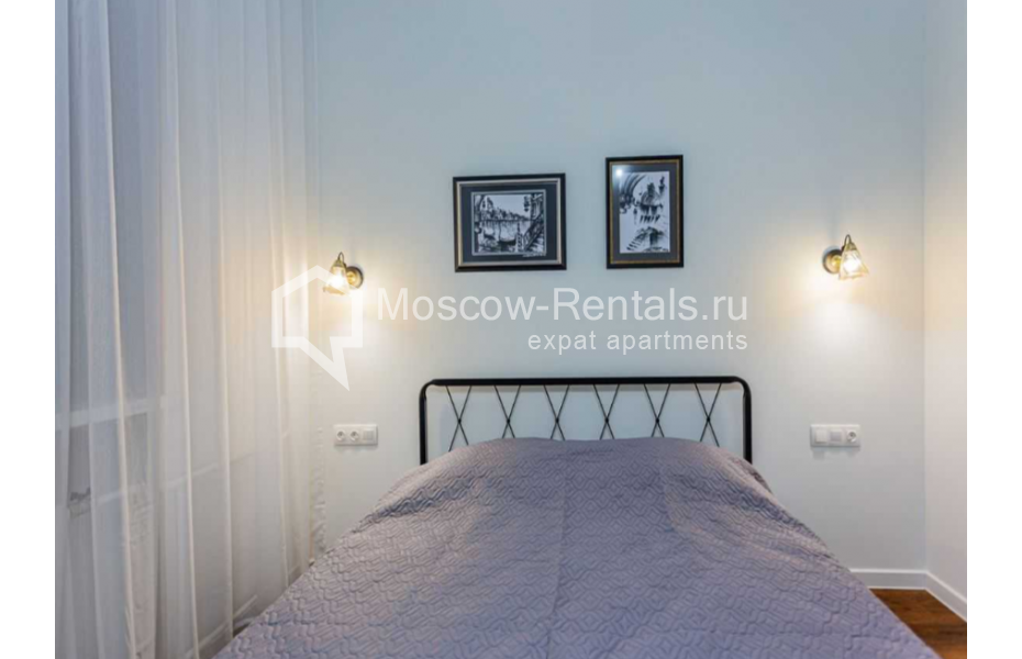 Photo #12 3-room (2 BR) apartment for <a href="http://moscow-rentals.ru/en/articles/long-term-rent" target="_blank">a long-term</a> rent
 in Russia, Moscow, Merzlyakovskyi lane, 7/2