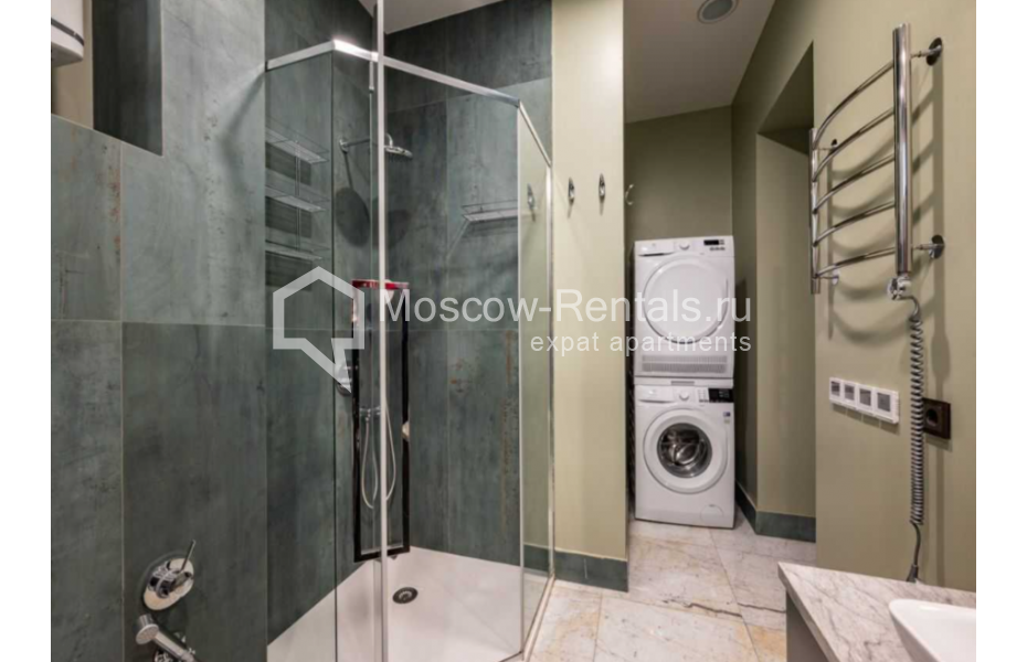 Photo #15 3-room (2 BR) apartment for <a href="http://moscow-rentals.ru/en/articles/long-term-rent" target="_blank">a long-term</a> rent
 in Russia, Moscow, Novoslobodskaya str, 5с2