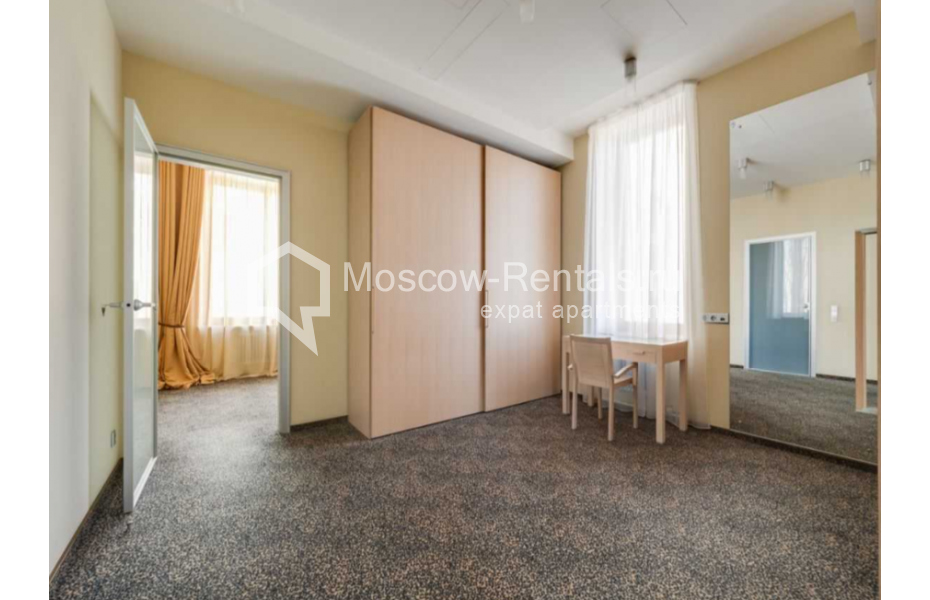 Photo #10 3-room (2 BR) apartment for <a href="http://moscow-rentals.ru/en/articles/long-term-rent" target="_blank">a long-term</a> rent
 in Russia, Moscow, Butikovskyi lane, 3