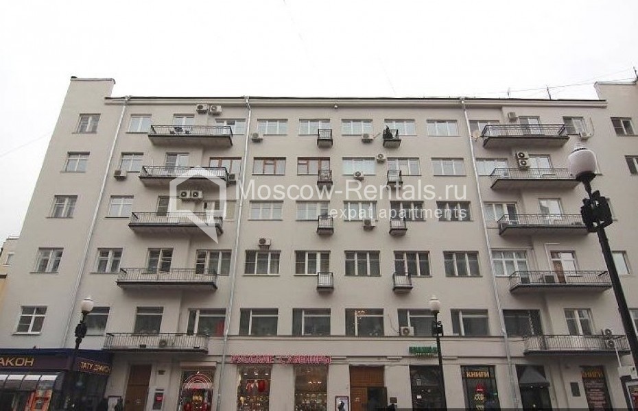 Photo #12 3-room (2 BR) apartment for <a href="http://moscow-rentals.ru/en/articles/long-term-rent" target="_blank">a long-term</a> rent
 in Russia, Moscow, Arbat str, 20