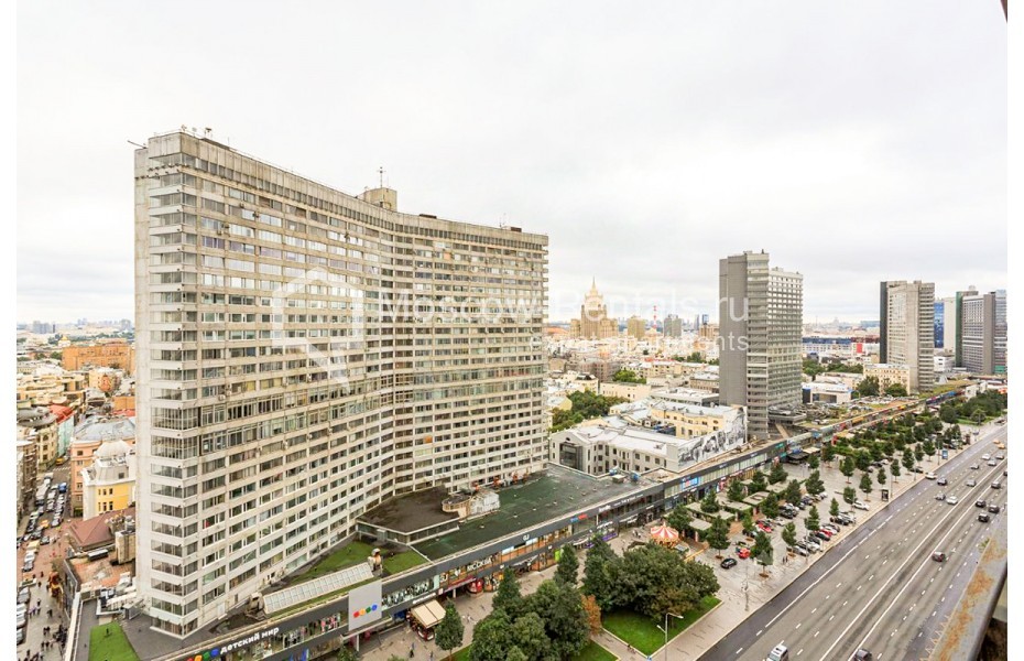 Фото №1 2-комн. кв. в аренду на длительный срок в Россия, Москва, Новый Арбат, 6