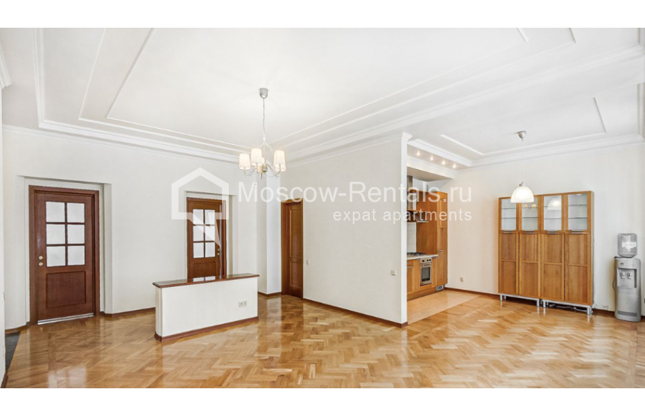 Photo #4 4-room (3 BR) apartment for <a href="http://moscow-rentals.ru/en/articles/long-term-rent" target="_blank">a long-term</a> rent
 in Russia, Moscow, Philippovskyi lane, 18
