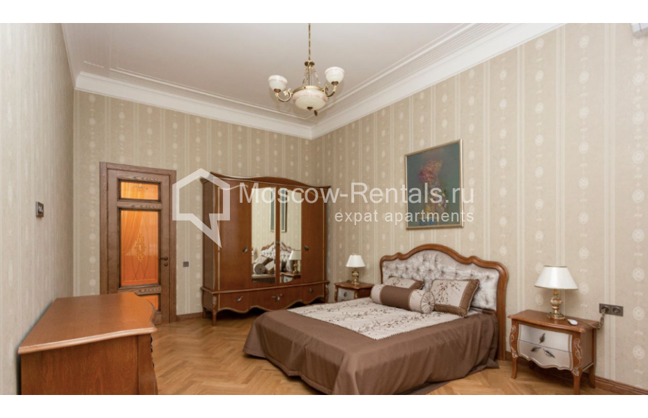 Photo #8 4-room (3 BR) apartment for <a href="http://moscow-rentals.ru/en/articles/long-term-rent" target="_blank">a long-term</a> rent
 in Russia, Moscow, Petrovka str, 24С3