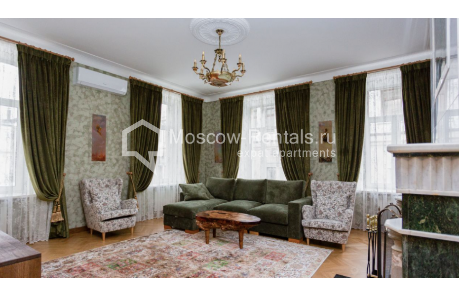 Photo #2 4-room (3 BR) apartment for <a href="http://moscow-rentals.ru/en/articles/long-term-rent" target="_blank">a long-term</a> rent
 in Russia, Moscow, Petrovka str, 24С3