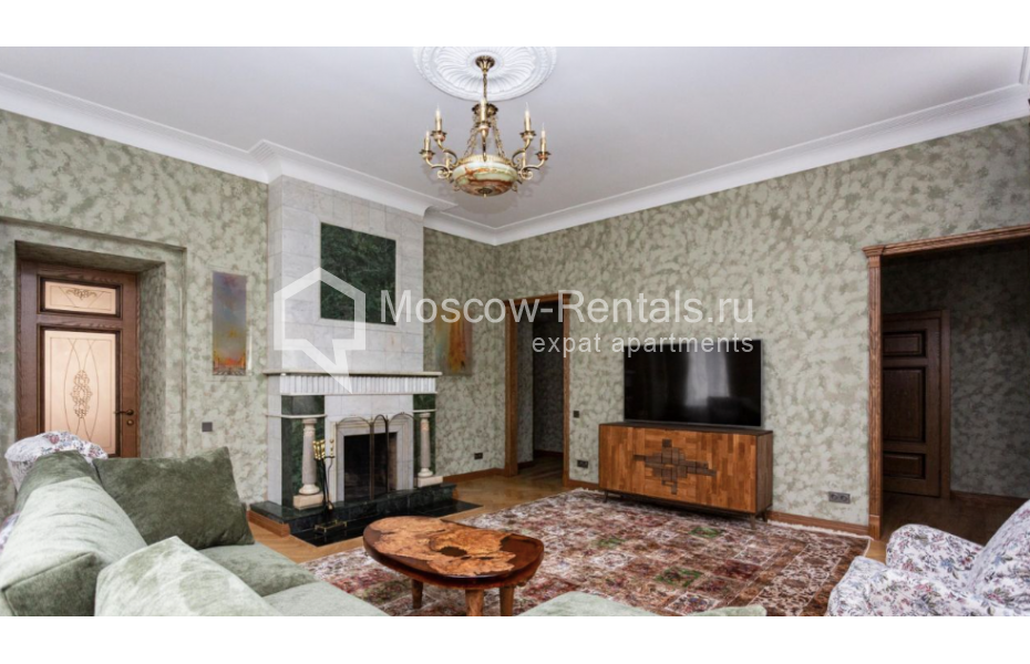 Photo #3 4-room (3 BR) apartment for <a href="http://moscow-rentals.ru/en/articles/long-term-rent" target="_blank">a long-term</a> rent
 in Russia, Moscow, Petrovka str, 24С3
