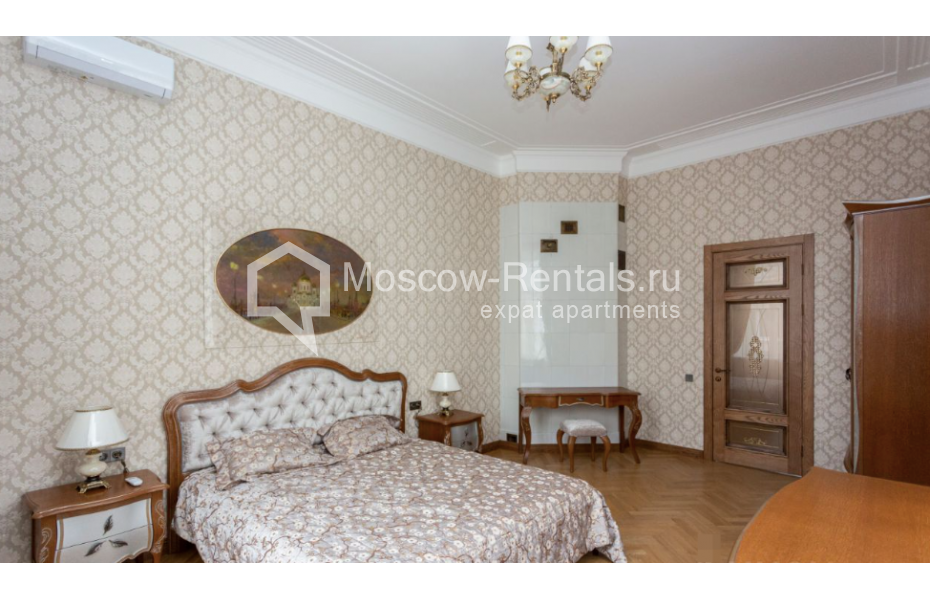 Photo #10 4-room (3 BR) apartment for <a href="http://moscow-rentals.ru/en/articles/long-term-rent" target="_blank">a long-term</a> rent
 in Russia, Moscow, Petrovka str, 24С3