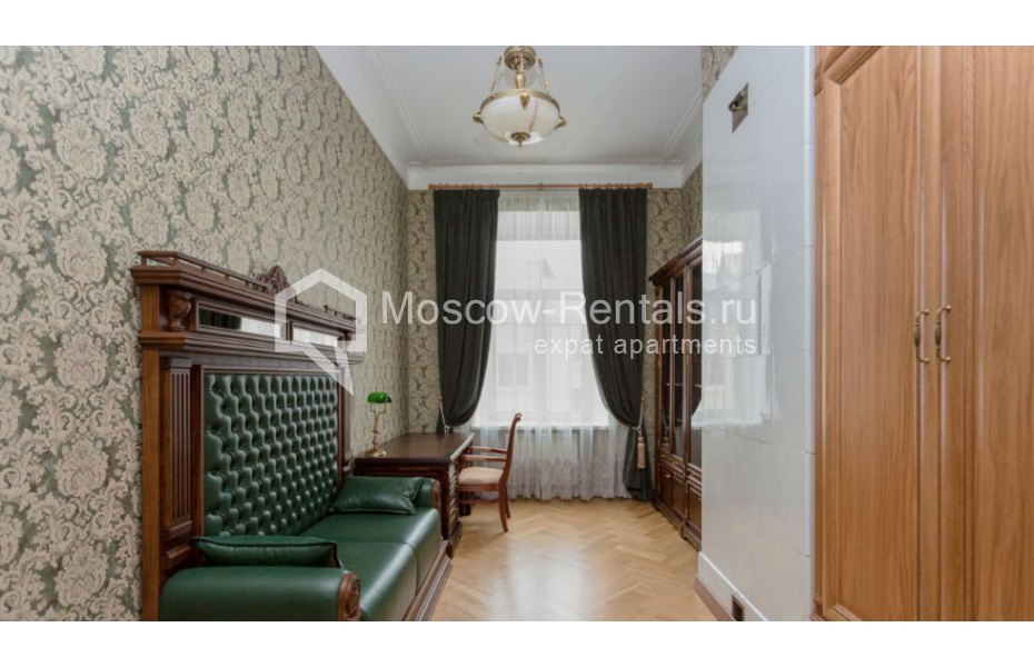 Photo #11 4-room (3 BR) apartment for <a href="http://moscow-rentals.ru/en/articles/long-term-rent" target="_blank">a long-term</a> rent
 in Russia, Moscow, Petrovka str, 24С3