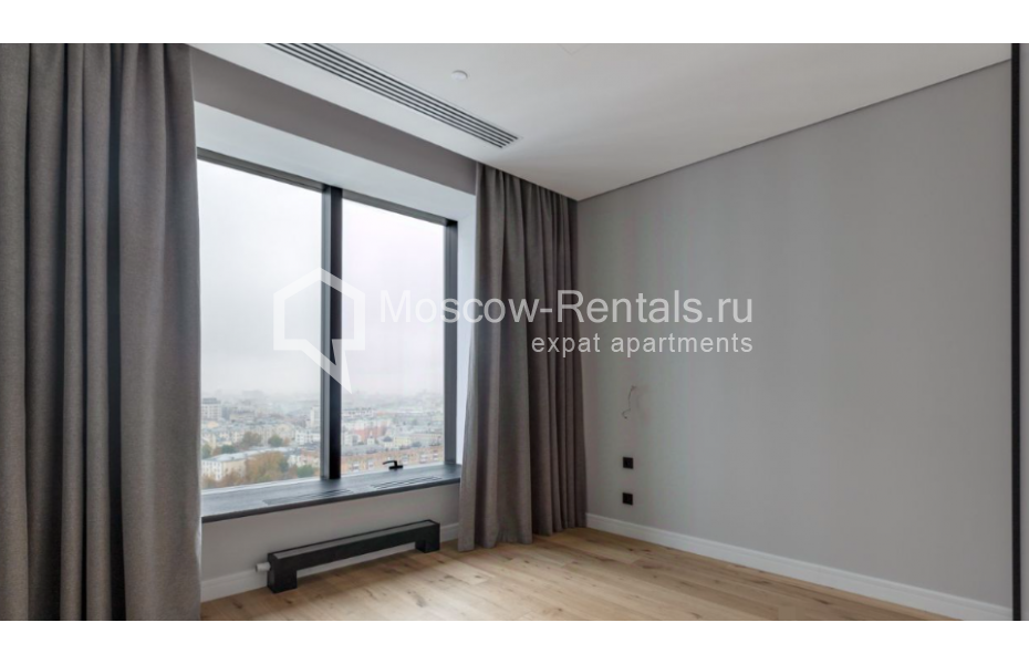 Фото №13 3-комн. кв. в аренду на длительный срок в Россия, Москва, пл. Курского Вокзала, 1