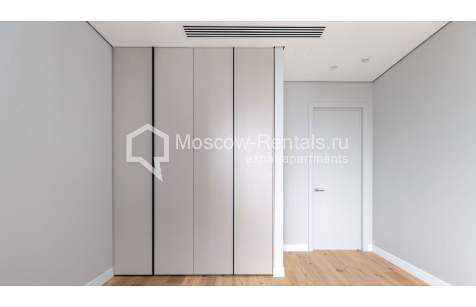 Фото №14 3-комн. кв. в аренду на длительный срок в Россия, Москва, пл. Курского Вокзала, 1