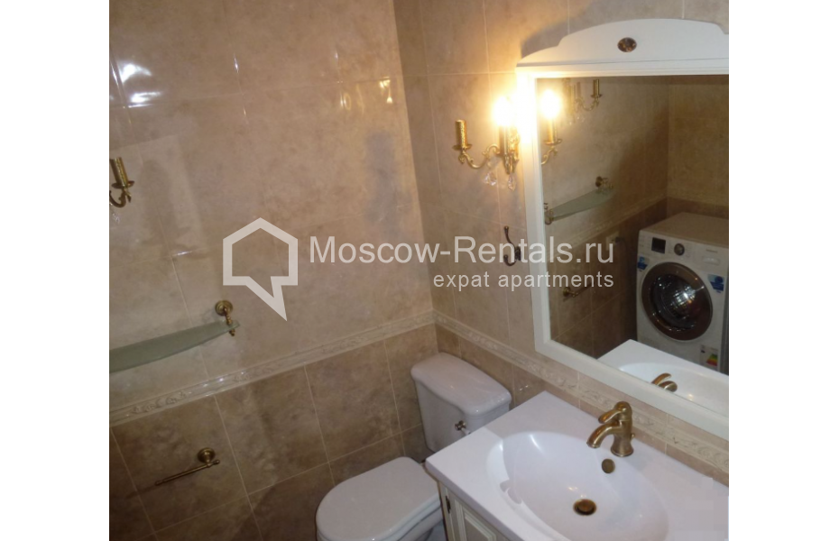 Фото №13 3-комн. кв. в аренду на длительный срок в Россия, Москва, Старосадский переулок, 10с1