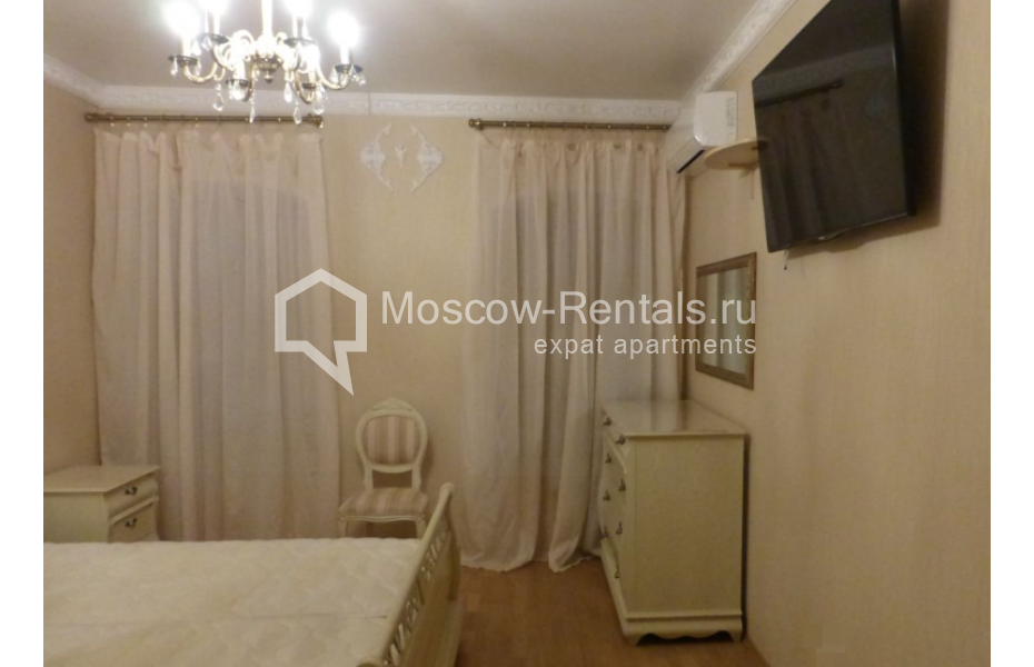 Фото №5 3-комн. кв. в аренду на длительный срок в Россия, Москва, Старосадский переулок, 10с1
