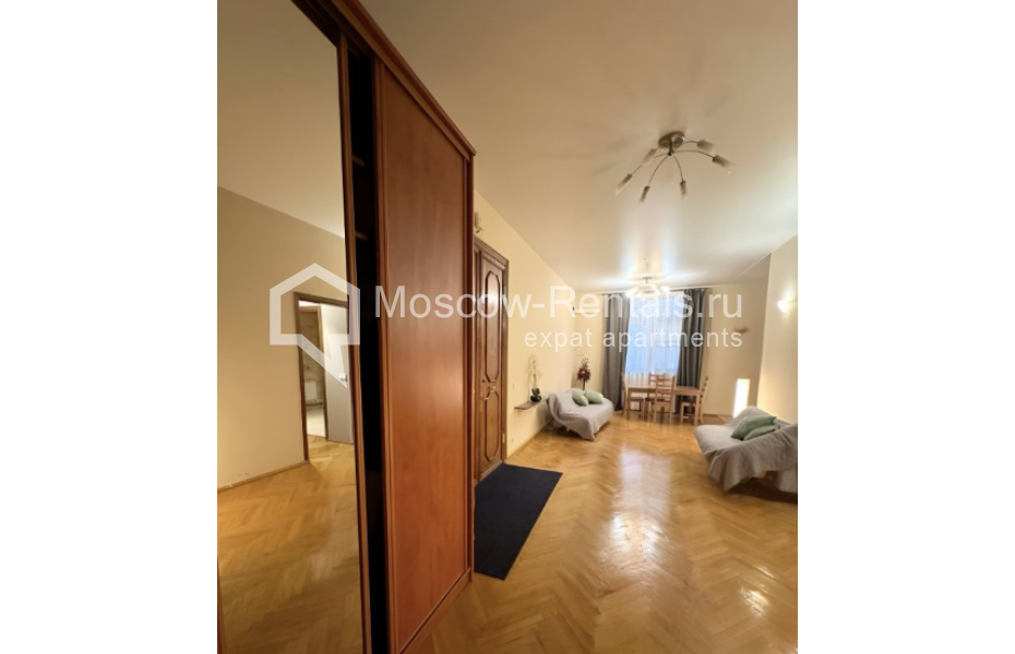 Photo #1 3-room (2 BR) apartment for <a href="http://moscow-rentals.ru/en/articles/long-term-rent" target="_blank">a long-term</a> rent
 in Russia, Moscow, Orlikov lane, 8