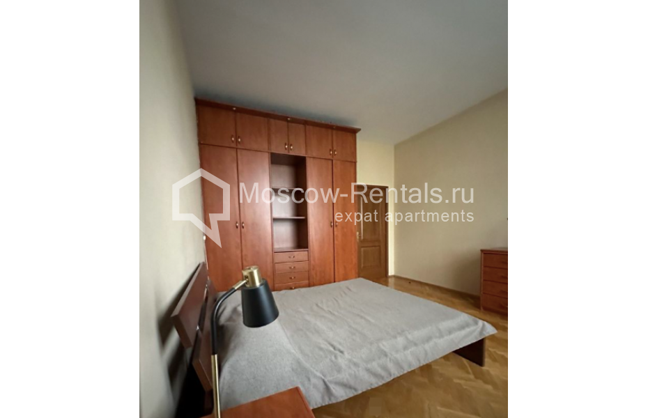 Photo #7 3-room (2 BR) apartment for <a href="http://moscow-rentals.ru/en/articles/long-term-rent" target="_blank">a long-term</a> rent
 in Russia, Moscow, Orlikov lane, 8