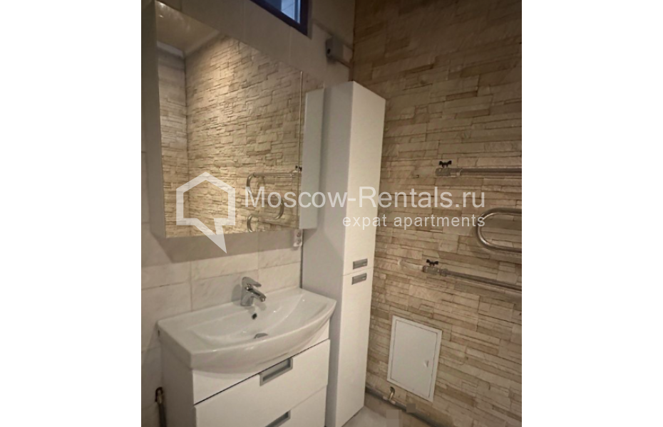 Photo #10 3-room (2 BR) apartment for <a href="http://moscow-rentals.ru/en/articles/long-term-rent" target="_blank">a long-term</a> rent
 in Russia, Moscow, Orlikov lane, 8