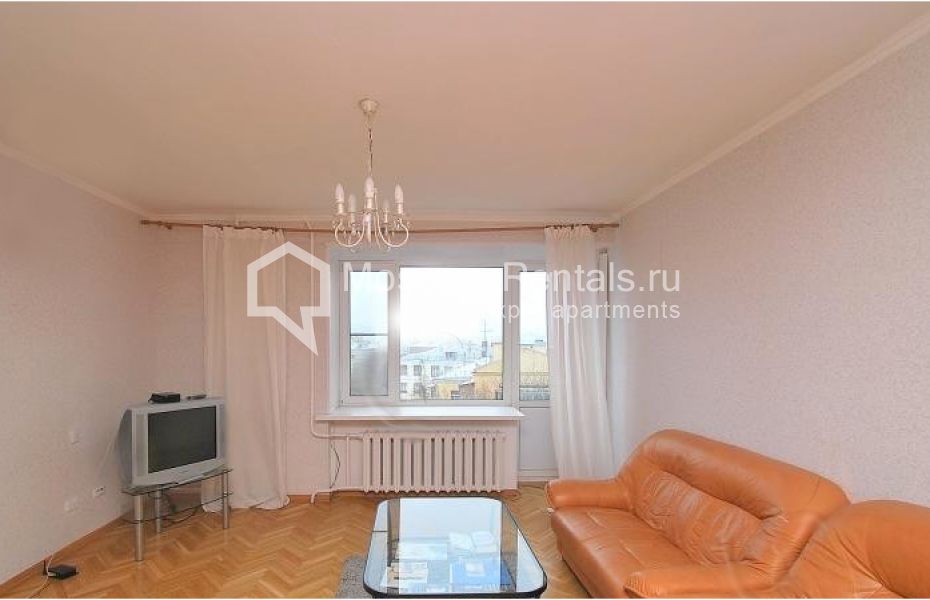Photo #3 3-room (2 BR) apartment for <a href="http://moscow-rentals.ru/en/articles/long-term-rent" target="_blank">a long-term</a> rent
 in Russia, Moscow, Bolshaya Bronnaya str, 29