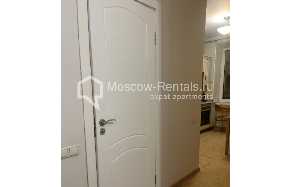 Фото №11 2-комн. кв. в аренду на длительный срок в Россия, Москва, Смоленская ул, 10