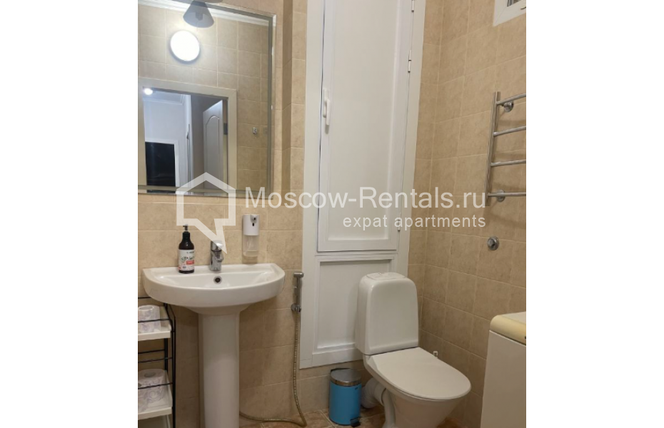 Фото №13 2-комн. кв. в аренду на длительный срок в Россия, Москва, Смоленская ул, 10