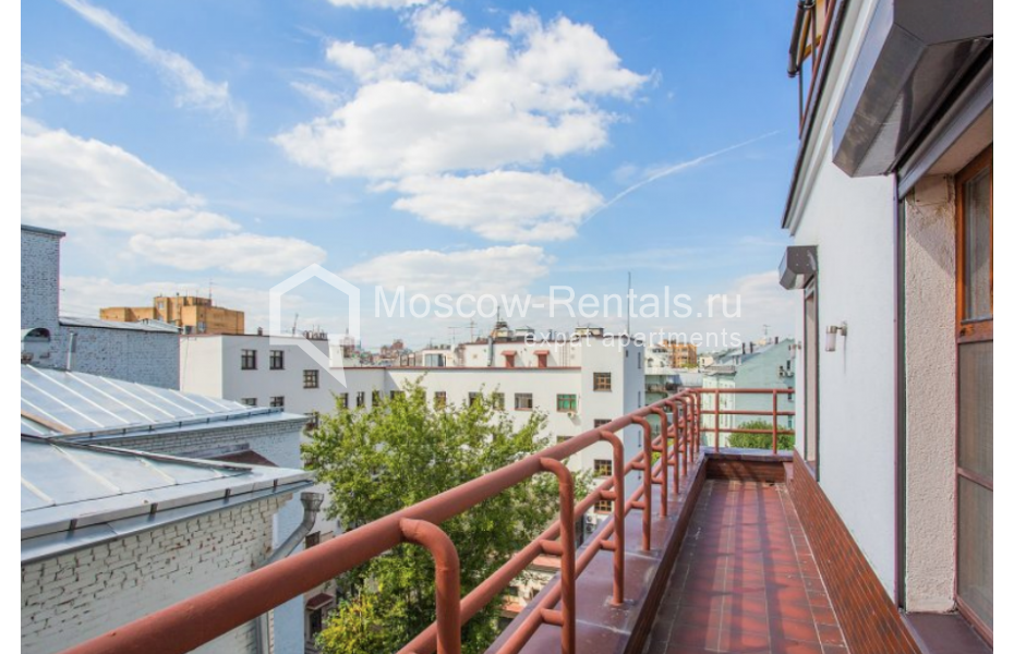 Photo #17 4-room (3 BR) apartment for <a href="http://moscow-rentals.ru/en/articles/long-term-rent" target="_blank">a long-term</a> rent
 in Russia, Moscow, M. Bronnaya str, 14