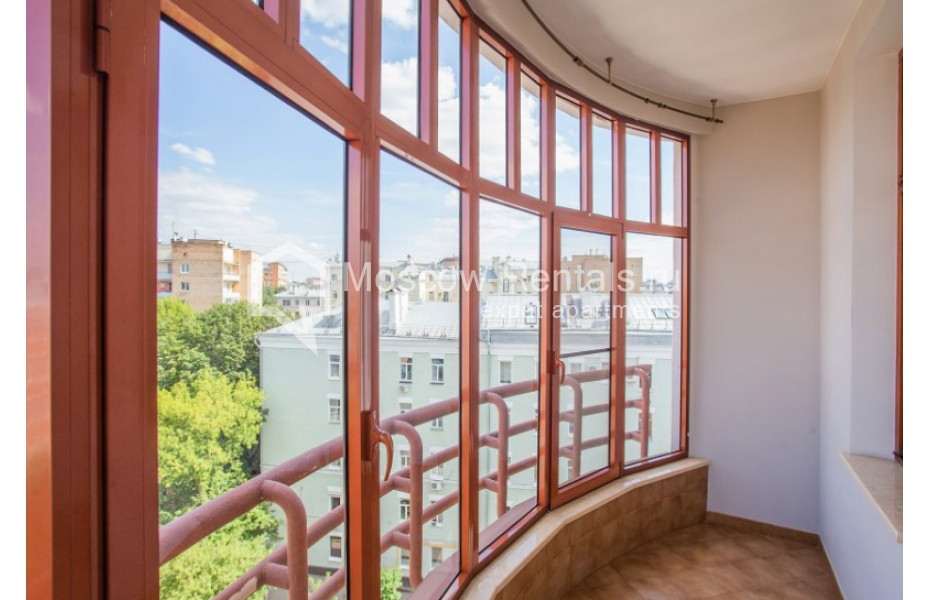 Photo #18 4-room (3 BR) apartment for <a href="http://moscow-rentals.ru/en/articles/long-term-rent" target="_blank">a long-term</a> rent
 in Russia, Moscow, M. Bronnaya str, 14