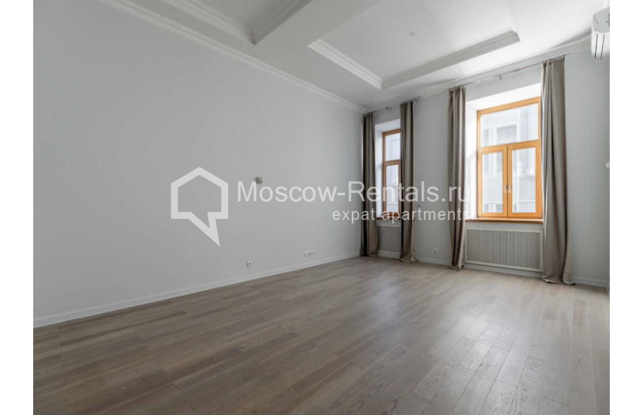 Photo #7 6-room (5 BR) apartment for <a href="http://moscow-rentals.ru/en/articles/long-term-rent" target="_blank">a long-term</a> rent
 in Russia, Moscow, Sretenskyi blv, 6/1с1