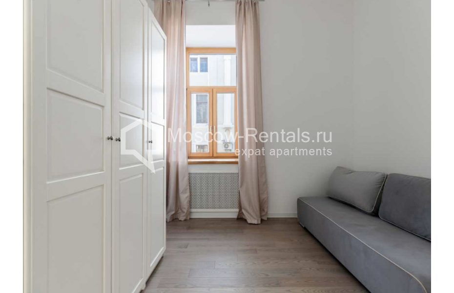 Photo #11 6-room (5 BR) apartment for <a href="http://moscow-rentals.ru/en/articles/long-term-rent" target="_blank">a long-term</a> rent
 in Russia, Moscow, Sretenskyi blv, 6/1с1