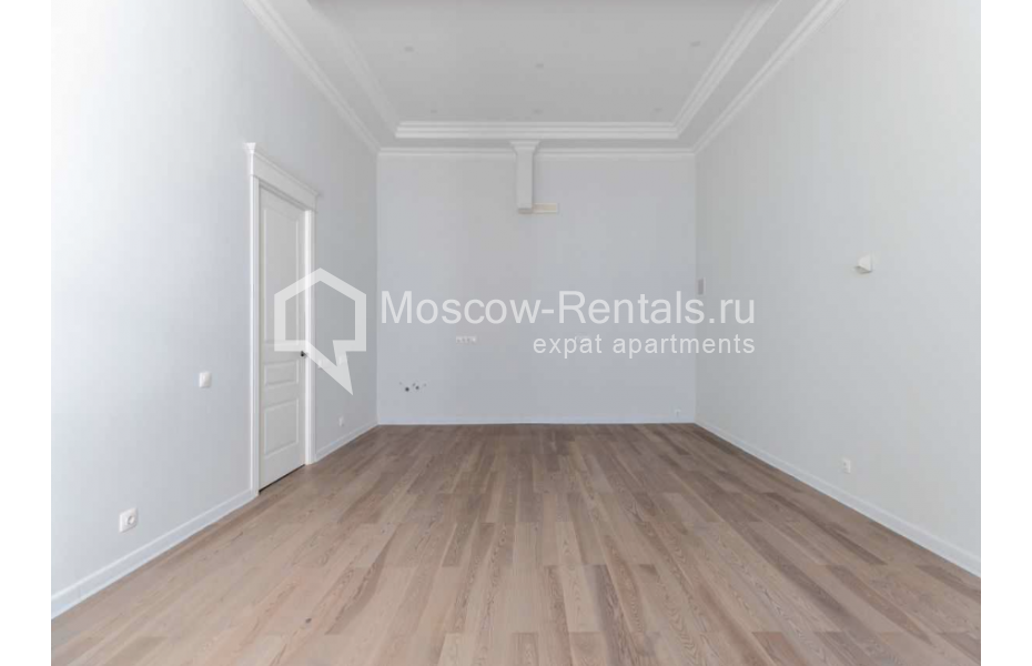 Photo #15 6-room (5 BR) apartment for <a href="http://moscow-rentals.ru/en/articles/long-term-rent" target="_blank">a long-term</a> rent
 in Russia, Moscow, Sretenskyi blv, 6/1с1