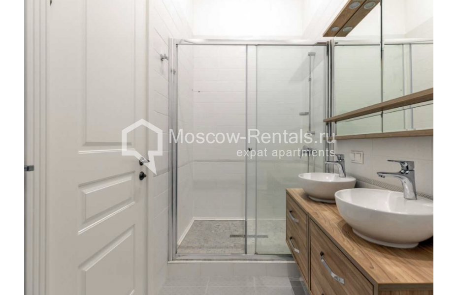 Photo #22 6-room (5 BR) apartment for <a href="http://moscow-rentals.ru/en/articles/long-term-rent" target="_blank">a long-term</a> rent
 in Russia, Moscow, Sretenskyi blv, 6/1с1