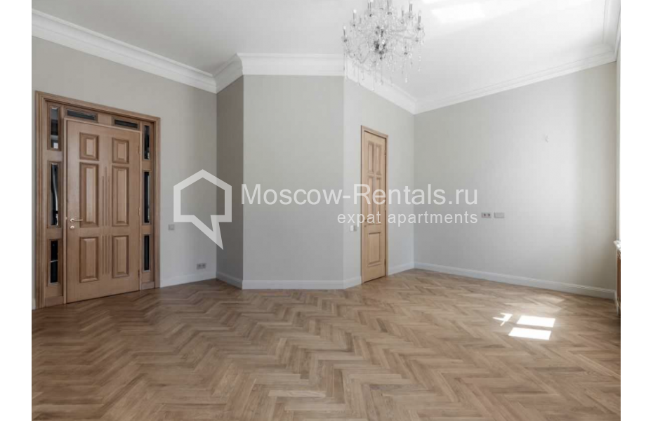 Photo #10 5-room (4 BR) apartment for <a href="http://moscow-rentals.ru/en/articles/long-term-rent" target="_blank">a long-term</a> rent
 in Russia, Moscow, Povarskaya str, 2с1