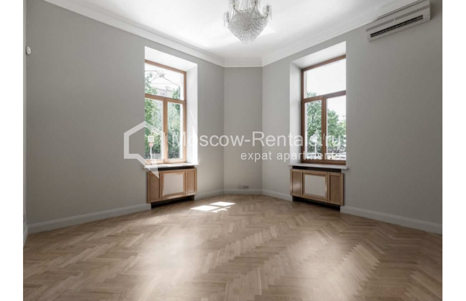 Photo #11 5-room (4 BR) apartment for <a href="http://moscow-rentals.ru/en/articles/long-term-rent" target="_blank">a long-term</a> rent
 in Russia, Moscow, Povarskaya str, 2с1