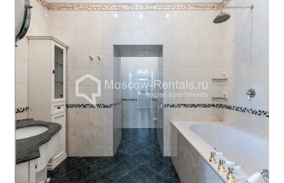 Photo #18 5-room (4 BR) apartment for <a href="http://moscow-rentals.ru/en/articles/long-term-rent" target="_blank">a long-term</a> rent
 in Russia, Moscow, Povarskaya str, 2с1