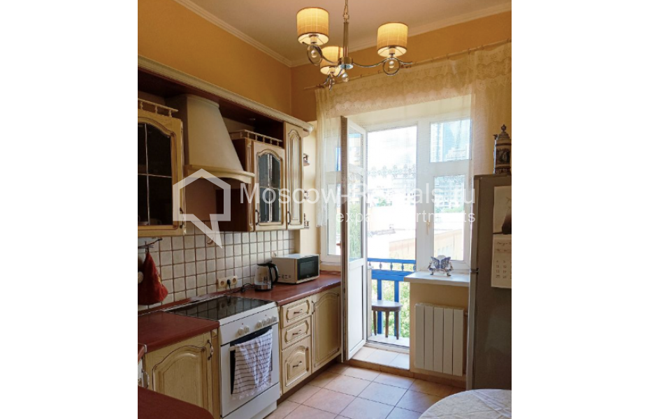 Photo #11 3-room (2 BR) apartment for <a href="http://moscow-rentals.ru/en/articles/long-term-rent" target="_blank">a long-term</a> rent
 in Russia, Moscow, 4-ya Sokolnicheskaya str, 4