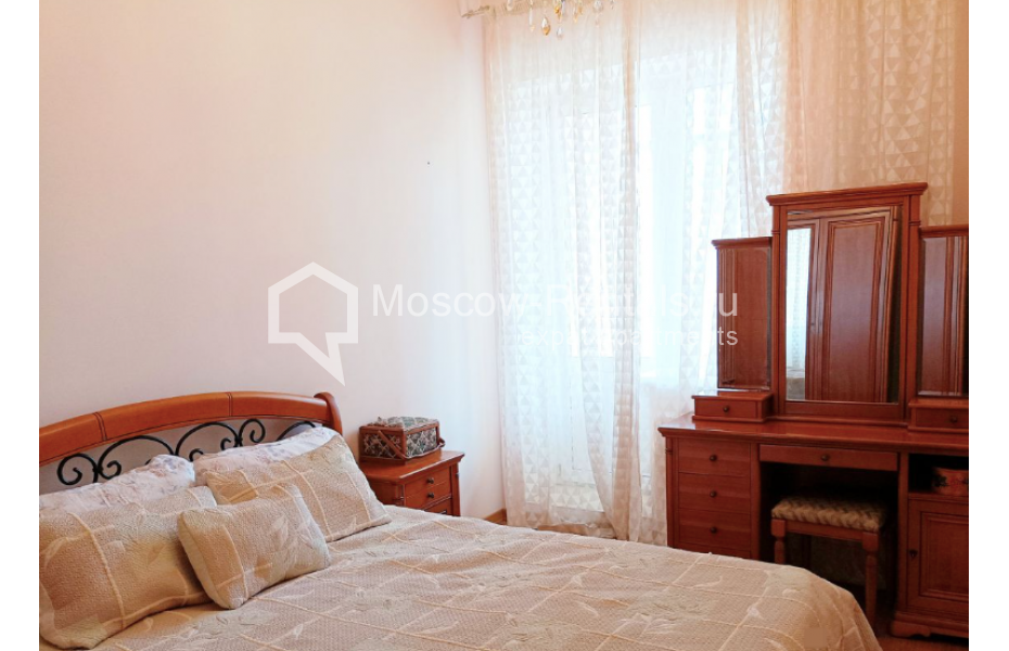 Photo #6 3-room (2 BR) apartment for <a href="http://moscow-rentals.ru/en/articles/long-term-rent" target="_blank">a long-term</a> rent
 in Russia, Moscow, 4-ya Sokolnicheskaya str, 4