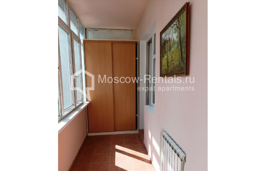 Photo #16 3-room (2 BR) apartment for <a href="http://moscow-rentals.ru/en/articles/long-term-rent" target="_blank">a long-term</a> rent
 in Russia, Moscow, 4-ya Sokolnicheskaya str, 4