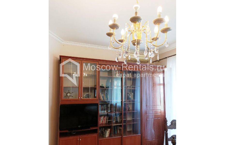 Photo #4 3-room (2 BR) apartment for <a href="http://moscow-rentals.ru/en/articles/long-term-rent" target="_blank">a long-term</a> rent
 in Russia, Moscow, 4-ya Sokolnicheskaya str, 4