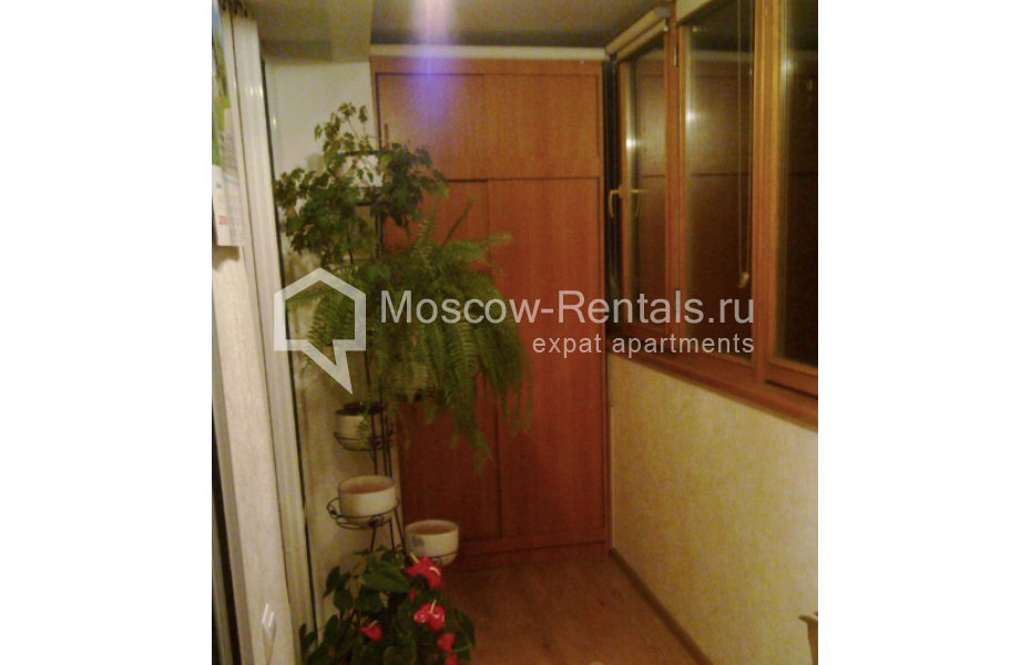 Photo #9 2-room (1 BR) apartment for <a href="http://moscow-rentals.ru/en/articles/long-term-rent" target="_blank">a long-term</a> rent
 in Russia, Moscow, Kondratyuka str, 9К2С2